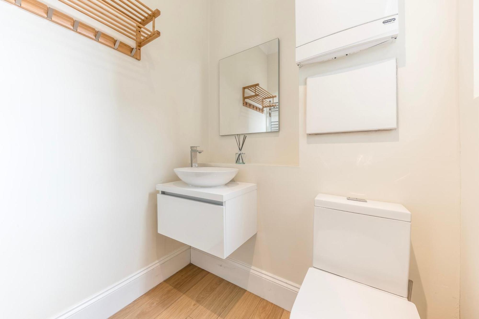 Villa Stylish & Spacious 3 Bed Victorian House Sleeps Up To 7 - Near O2, Museums, Excel, Mazehill Station 12 Mins Direct Into London Bridge Extérieur photo